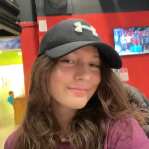 Holly - English tutor - Maidstone