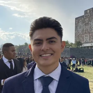 Eduardo - profesor de lógica matemática - Ciudad de México