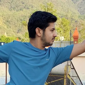 Sumit - Yoga instructor - New Delhi