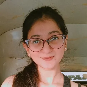 Tanisha - Biology teacher - Mumbai