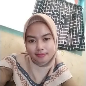 Rini - Guru mengaji - Sukabumi