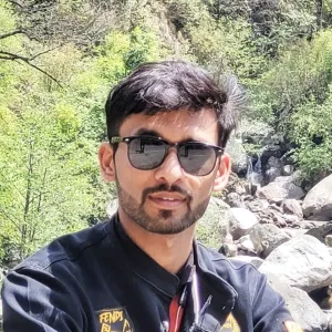 Hrishabh - English tutor - Lam Kande