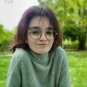 Zoé - Prof de français - Clermont-Ferrand