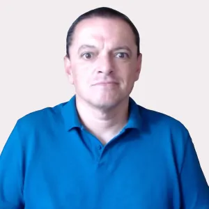 Alberto - prof de Inglés - Montevideo