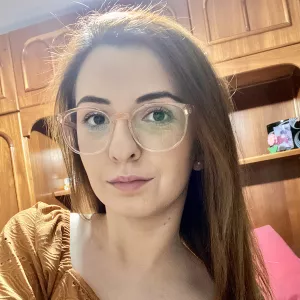 Caroline - Professor de química - 