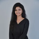 Nidhi - English tutor - London