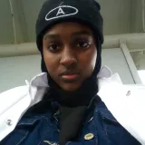 Aisha - French tutor - 