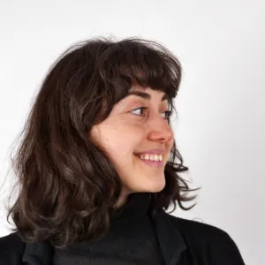 Iris - Prof d'arts appliqués - Paris 20e