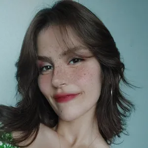 Selin - Biyoteknoloji öğretmeni - 