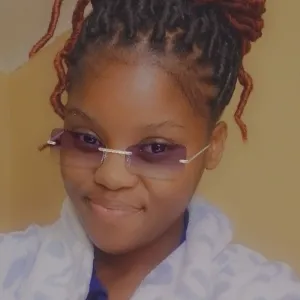 Nkgomotseng - English tutor - Itsoseng