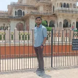 Abhishek - Biology tutor - Deeg