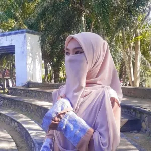Nabila - Guru mengaji - 