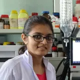Kavya - Chemistry tutor - Waterloo