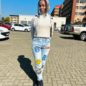 Zwothe - Economics Tutor - Pretoria