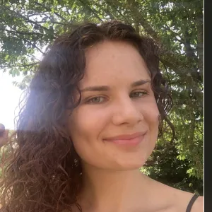 Anne-Lise - Prof de maths - Cintré