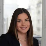 Caroline - Prof de droit civil - Paris