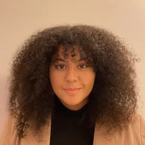 Kenza - Prof d'économie - Lille