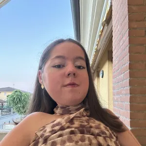Asia - Insegnante di aiuto compiti - Camisano Vicentino