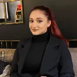 Dilek - Türkçe öğretmeni - İnegöl