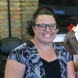Carmela - Professor de liderança - Novo Hamburgo