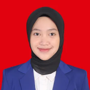 Della - Guru matematika - Malang