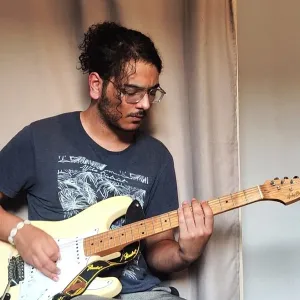 Kasmi - Prof de guitare - Roubaix