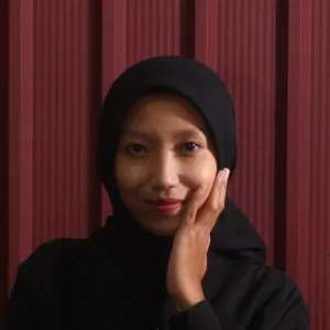 Laela - Guru mengaji - Jakarta Selatan