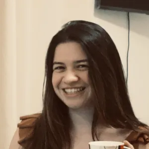 Heloisa - Prof de hipnoterapia - Cachoeira do Bom Jesus