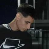 Lucas - prof de Historia - Buenos Aires