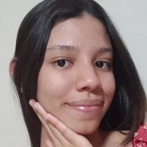 Luana - Professor de português - Juazeiro do Norte
