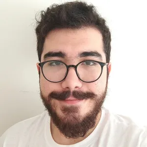 Umut Can - İngilizce öğretmeni - 