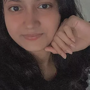 Ayushi - Maths tutor - Varanasi