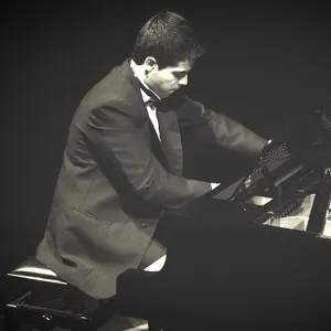 Bruno - Prof de piano - Centro