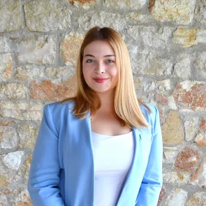 Giota - Greek tutor - Chicago