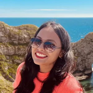 Bhargavi - Java tutor - Milton Keynes
