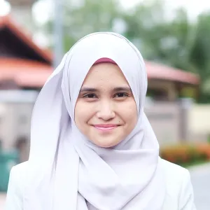 Nur Adila - Maths tutor - Kuala Lumpur
