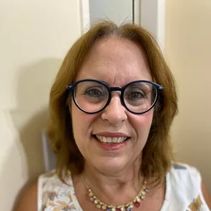 Elizabeth - Professor de matemática - Santos