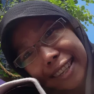 MAYA RATNA SARI - Guru bahasa inggris - Kecamatan Tapos