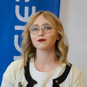 Aurélia - Prof de marketing - Saint-Nicolas-de-Port