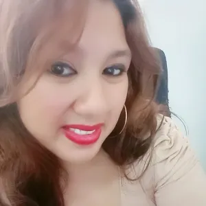 Yesenia - tutor académico - Piura
