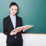 Fatima - Physics tutor - Dearing