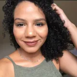 Laís - Professor de geografia - Goiânia