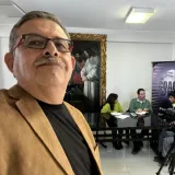 Alfredo - profesor de inglés - Santiago de Surco
