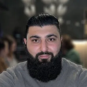 Talha - Maths tutor - Slough