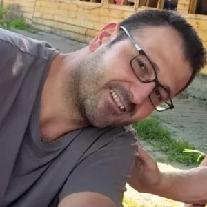 Suleyman - İngilizce öğretmeni - 