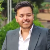 Shourya - Economics tutor - New Delhi