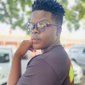 Tshisevhe - Geography teacher - Gqeberha