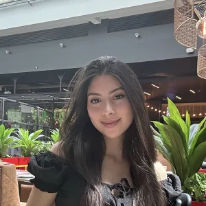 Ianella - Profesor de matemática - Iquique