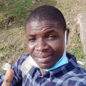 Oladipupo - Graphic design tutor - Ògbómọ̀ṣọ́