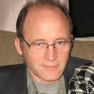 Ken - Information technology tutor - Victoria